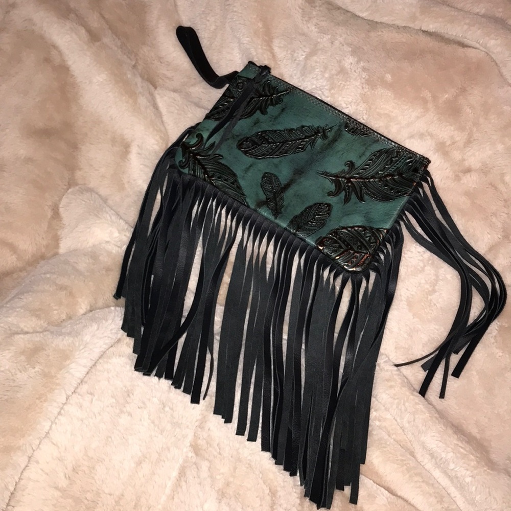 Wristlet-leather